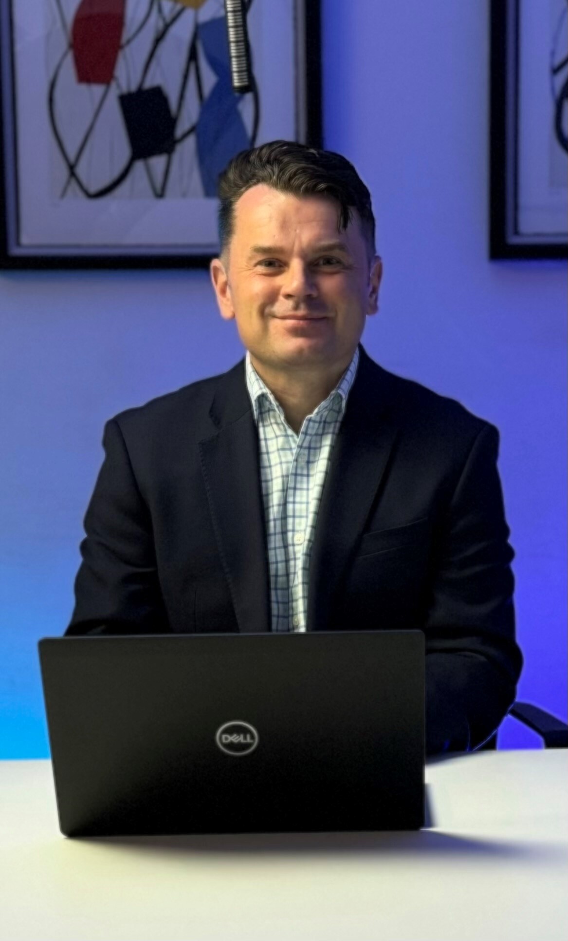 Roman Baran - Deconstructing Digital Podcast